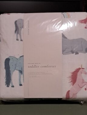 Toddler Comforter with Unicorn & Horse Print - White, Pink, Blue